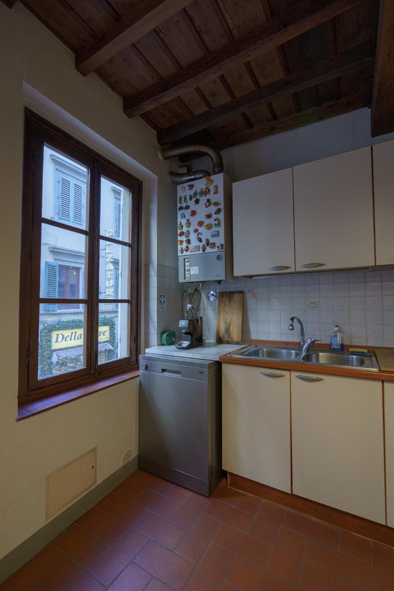 Traditional Florentine 1Br Apartment Close To Piazza Santa Croce Firenze Eksteriør bilde